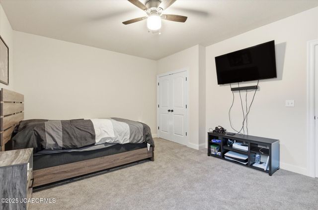 18925 S ROUTE A, Hartsburg, MO 65039