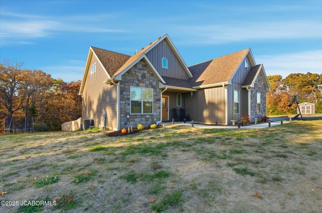 18925 S ROUTE A, Hartsburg, MO 65039