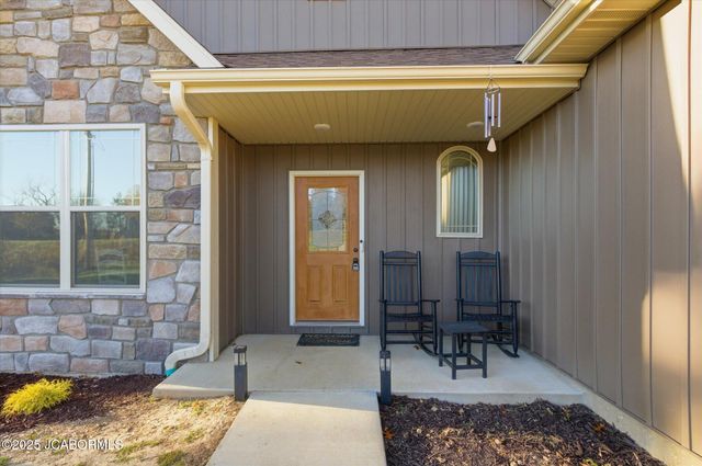 18925 S ROUTE A, Hartsburg, MO 65039