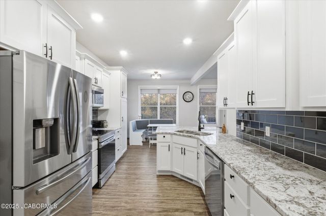 18925 S ROUTE A, Hartsburg, MO 65039