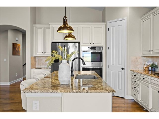 7658 Oasis Dr, Castle Rock, CO 80108