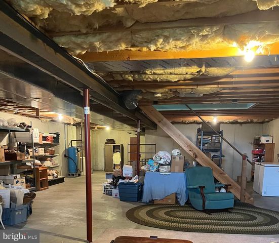 19 SOKOL DR, Kutztown, PA 19530