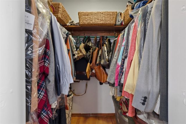 2400 Mill Grove Rd, Upper St Clair, PA 15241