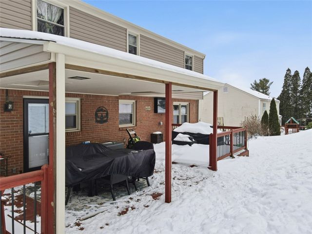 2400 Mill Grove Rd, Upper St Clair, PA 15241