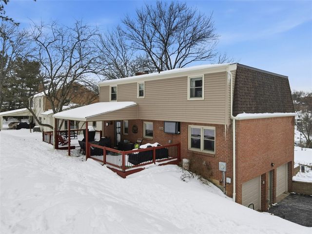 2400 Mill Grove Rd, Upper St Clair, PA 15241