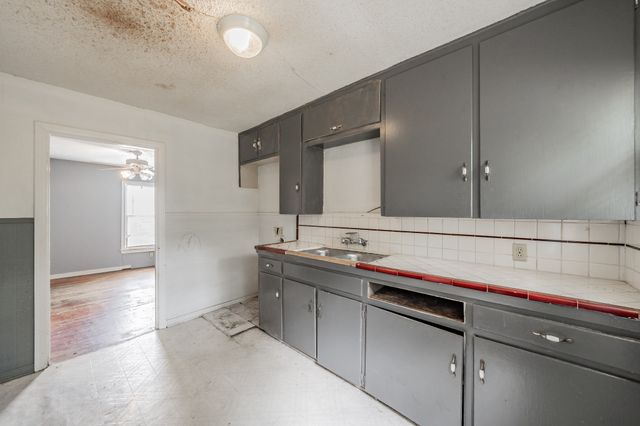 6553 Jerrell Street, North Richland Hills, TX 76180