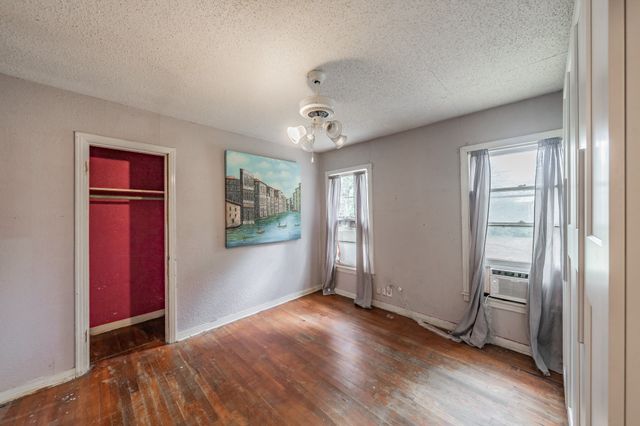 6553 Jerrell Street, North Richland Hills, TX 76180