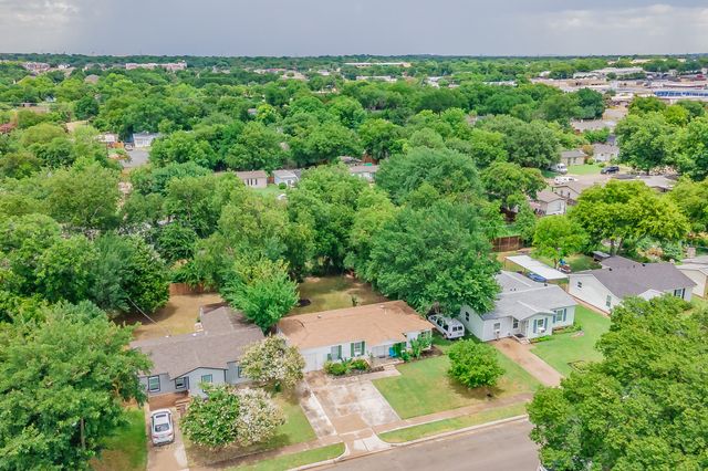 6553 Jerrell Street, North Richland Hills, TX 76180