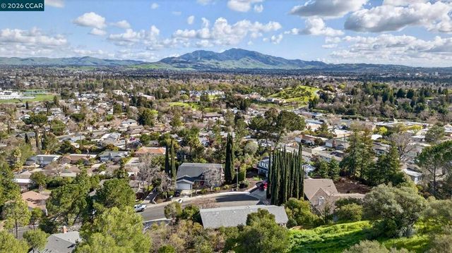 616 616 Aleta Pl, Pleasant Hill, CA 94523