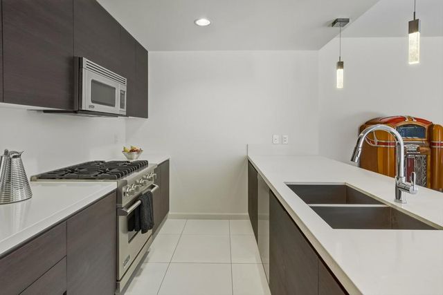 1053 Dane Drive, Palm Springs, CA 92262