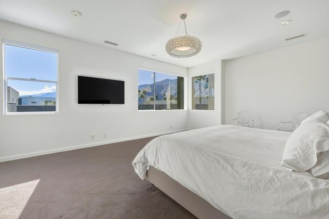 1053 Dane Drive, Palm Springs, CA 92262