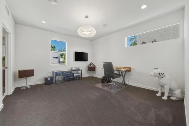 1053 Dane Drive, Palm Springs, CA 92262