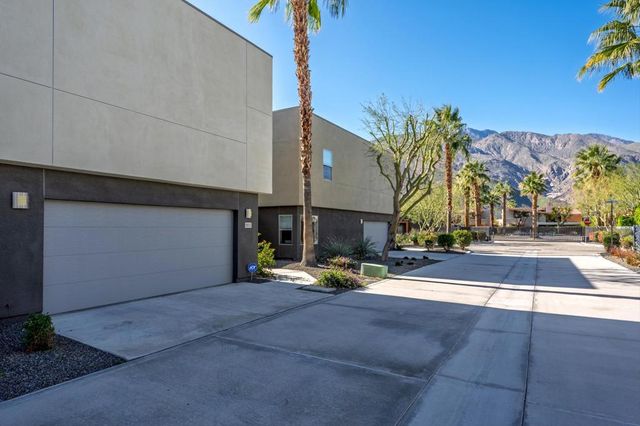 1053 Dane Drive, Palm Springs, CA 92262