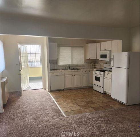 1000 E Burnett, Signal Hill, CA 90755