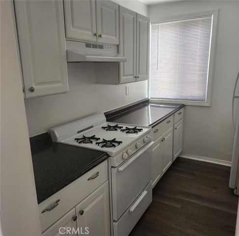 1000 E Burnett, Signal Hill, CA 90755