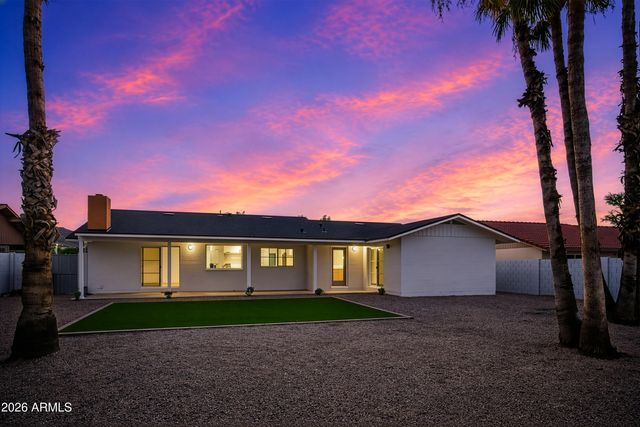 14047 N HAMPSTEAD Drive N, Fountain Hills, AZ 85268