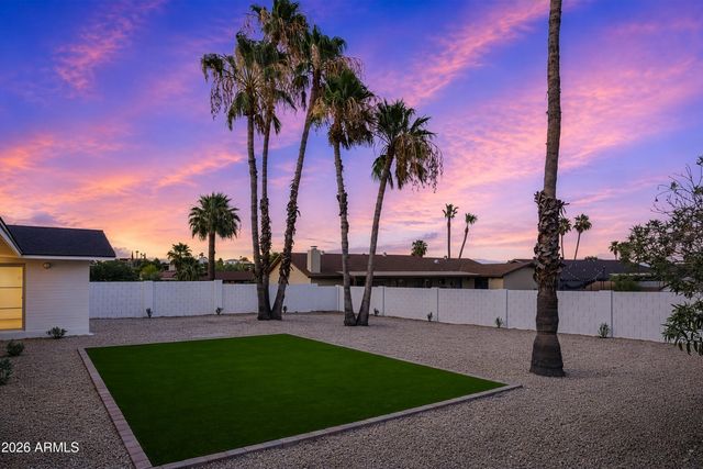 14047 N HAMPSTEAD Drive N, Fountain Hills, AZ 85268