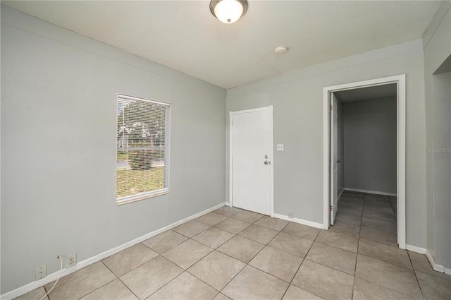 520 W JACKSON AVENUE, Lake Wales, FL 33853