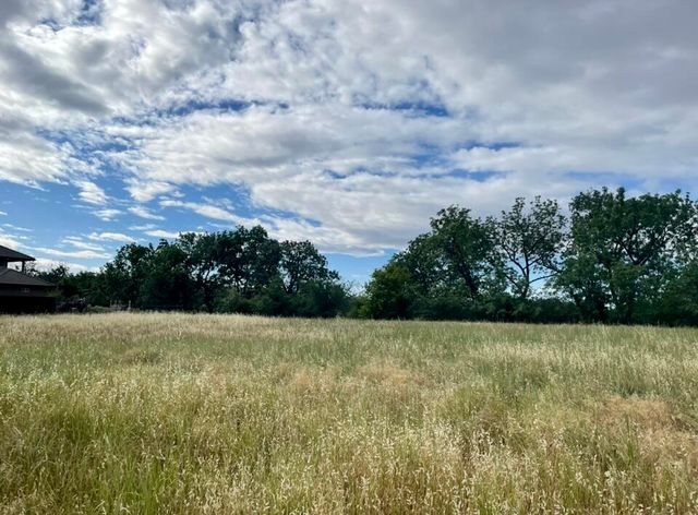 22537 Edgewater Drive, Cottonwood, CA 96022