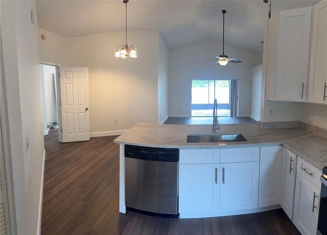 11516 WHISPERING HOLLOW DRIVE, Tampa, FL 33635
