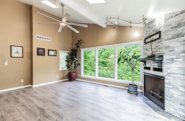 6001 Felstead Road, Evansville, IN 47712