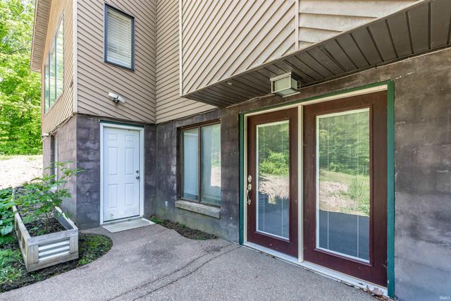 6001 Felstead Road, Evansville, IN 47712