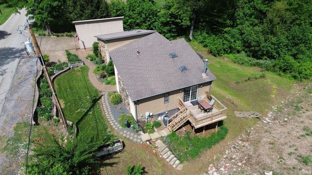 6001 Felstead Road, Evansville, IN 47712