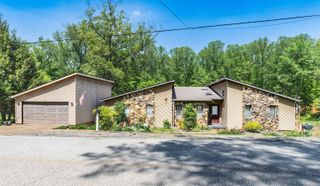 6001 Felstead Road, Evansville, IN 47712