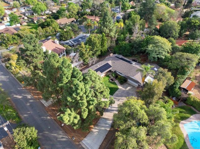 8615 Mariposa St, La Mesa, CA 91941