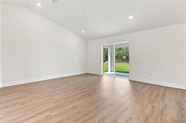 2975 W Linda Place, Dunnellon, FL 34433