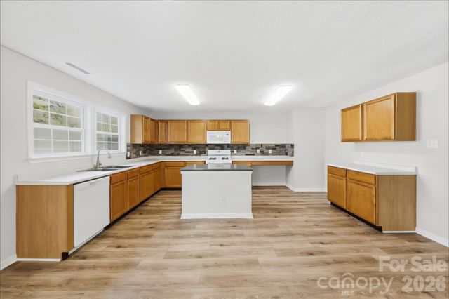 837 Chastain Avenue, Concord, NC 28025