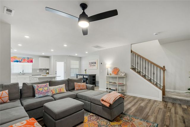 561 Brasstown Court, Pendleton, SC 29670