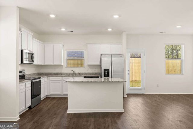 11920 Aukerman Way, Hampton, GA 30228