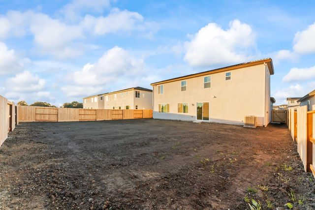 1508 Goldfish Way, Sacramento, CA 95832