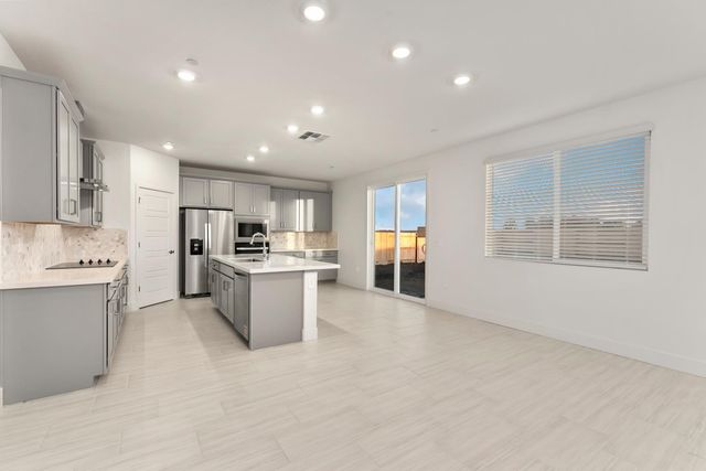 1508 Goldfish Way, Sacramento, CA 95832