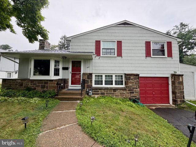 300 WINDING WAY, Glenside, PA 19038