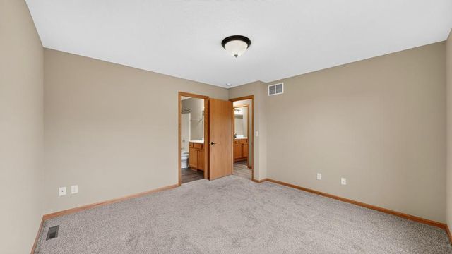 4569 Arctic Fox Road NW, Rochester, MN 55901