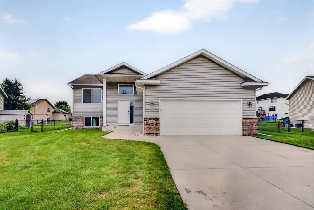 4569 Arctic Fox Road NW, Rochester, MN 55901