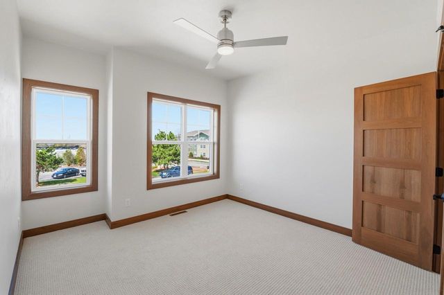 1851 LONDON ROAD, Green Bay, WI 54311