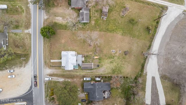 5217 Highway 101, Newport, NC 28570