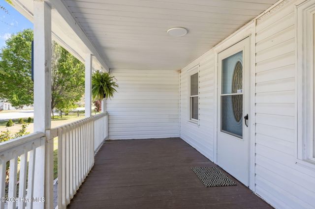 5217 Highway 101, Newport, NC 28570