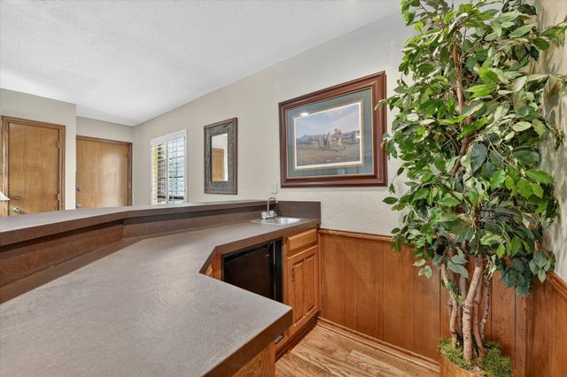 2317 Meandering Way, Arlington, TX 76011