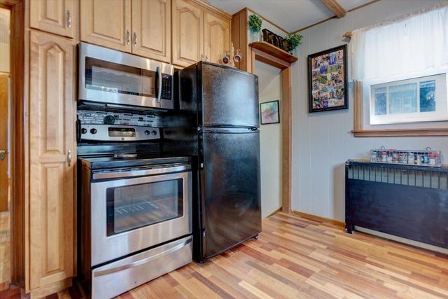 146 Maple Street, Glenwood City, WI 54013