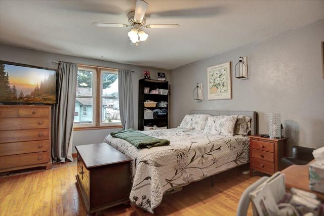 146 Maple Street, Glenwood City, WI 54013