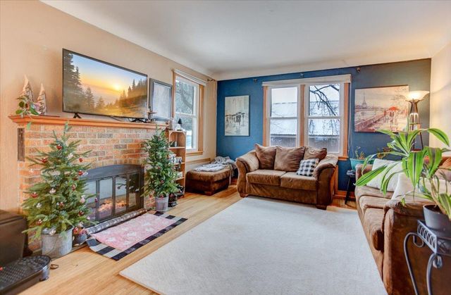 146 Maple Street, Glenwood City, WI 54013