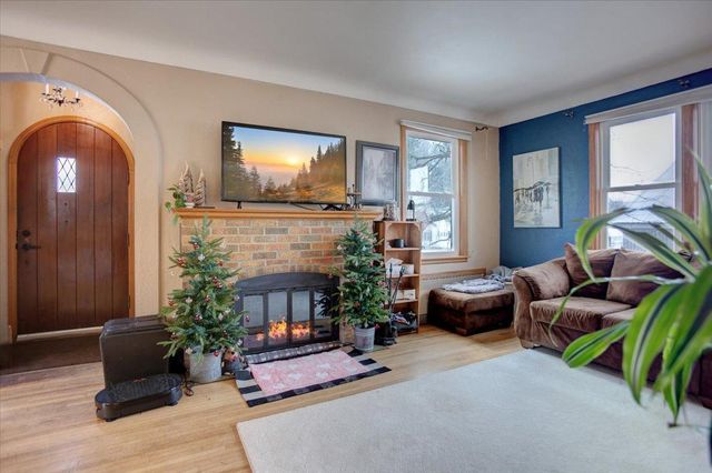 146 Maple Street, Glenwood City, WI 54013