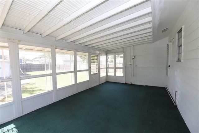 6340 Smith Road, Brook Park, OH 44142
