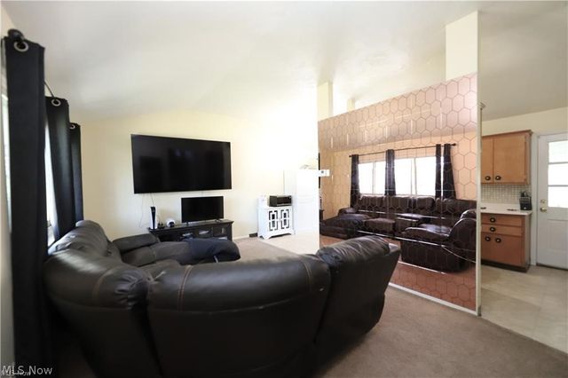 6340 Smith Road, Brook Park, OH 44142