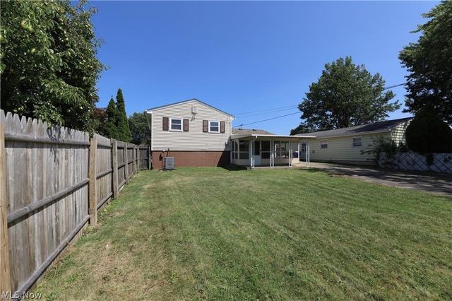 6340 Smith Road, Brook Park, OH 44142