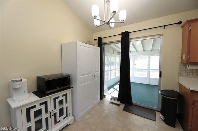 6340 Smith Road, Brook Park, OH 44142